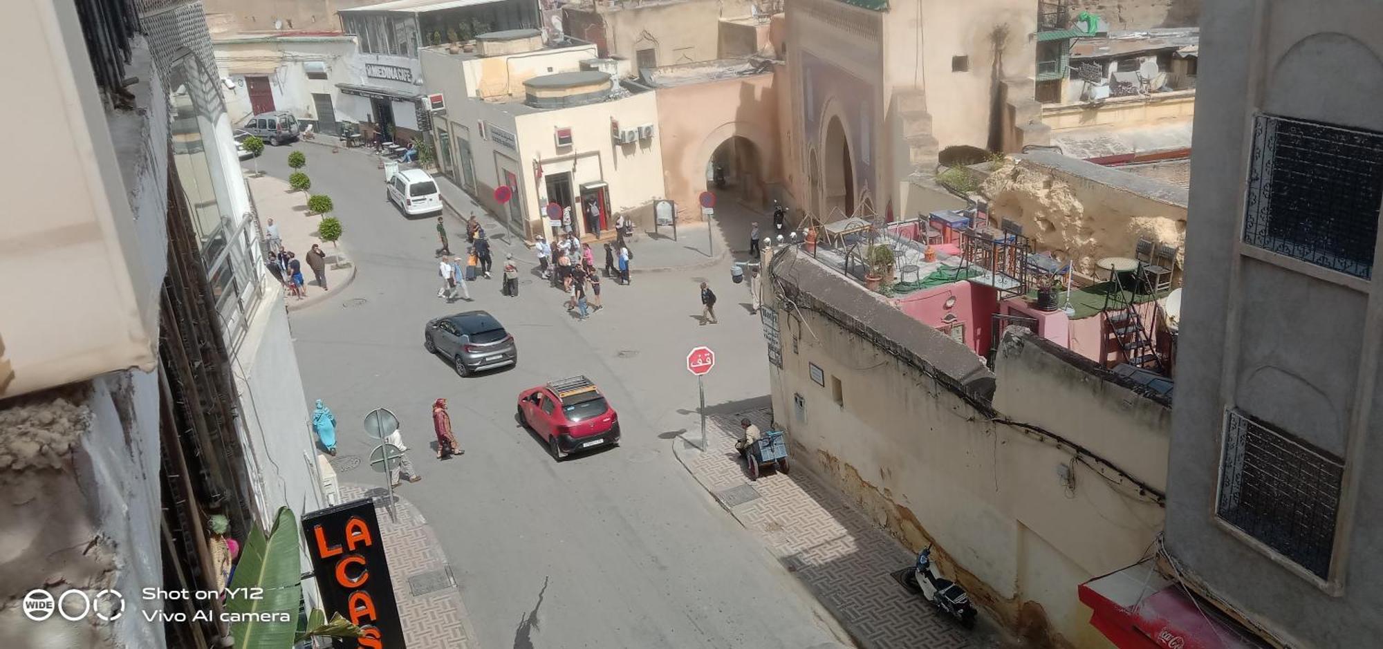 Bab Boujloud 2*
